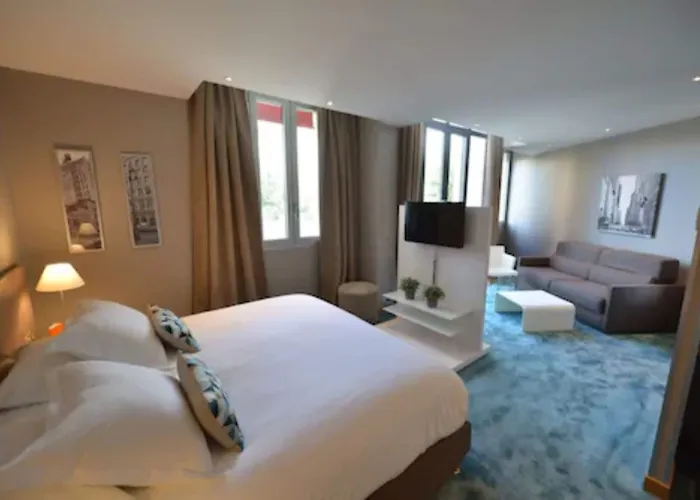 De France 4* Βαλένς