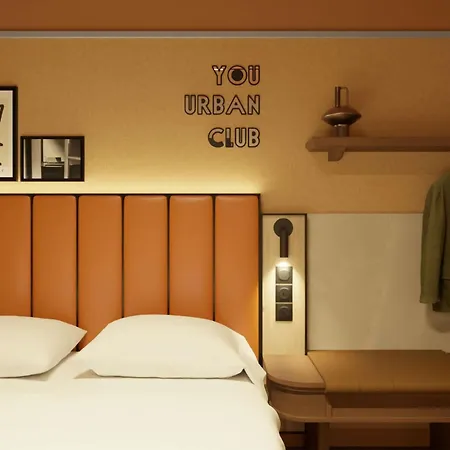Hotel De France - Handwritten Collection 4*