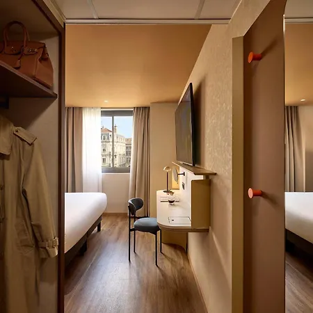Hotel De France - Handwritten Collection