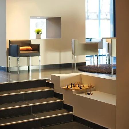 Hotel De France 4*